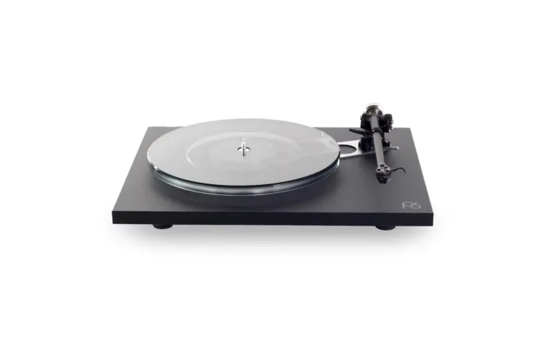 Rega Planar 6 Turntable