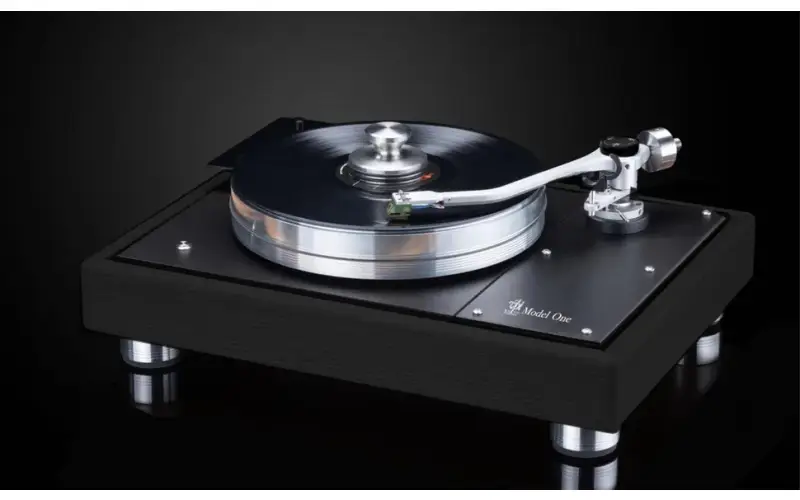 VPI Model One Turntable: A High-End American-Made Masterpiece with Upgradeable Design