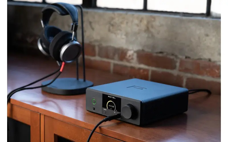 Rotel DX-3: High-Res Desktop Headphone Amp & DAC | Specs & Price