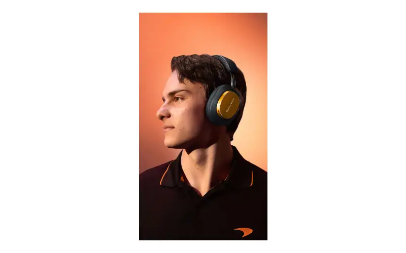 Bowers & Wilkins Px8 S2 McLaren Edition