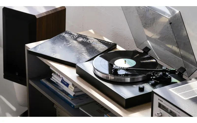 Andover Audio Launches $999 Andover-One DD Direct-Drive Turntable