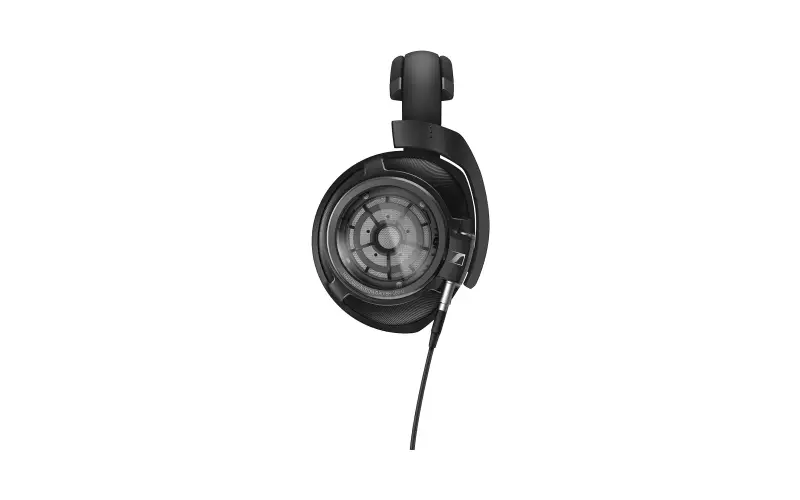 SENNHEISER HD 820 Over-the-Ear Headphones